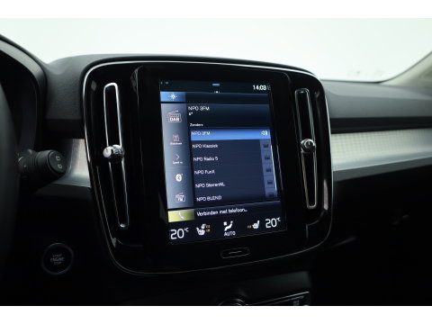 Volvo XC40 1.5 T4 Recharge Inscription Expression | SOH 91% | Trekhaak | Elek. stoelen | Stoel + stuurverw. |