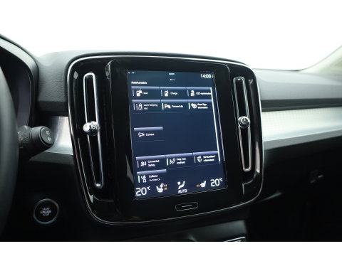 Volvo XC40 1.5 T4 Recharge Inscription Expression | SOH 91% | Trekhaak | Elek. stoelen | Stoel + stuurverw. |
