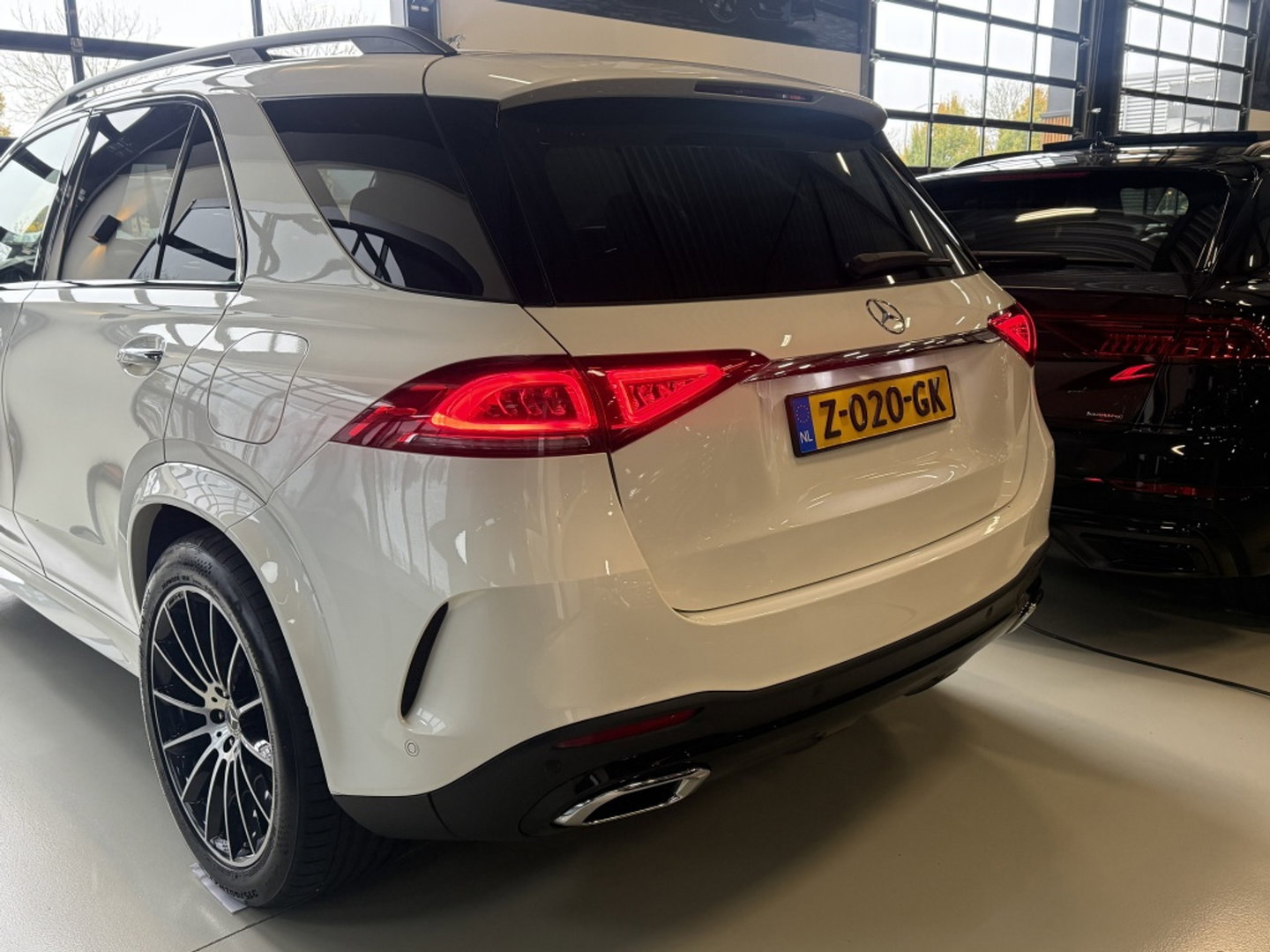 Mercedes-Benz GLE 350de 333PK 4MATIC / AMG / Massage / Burmester / 360°