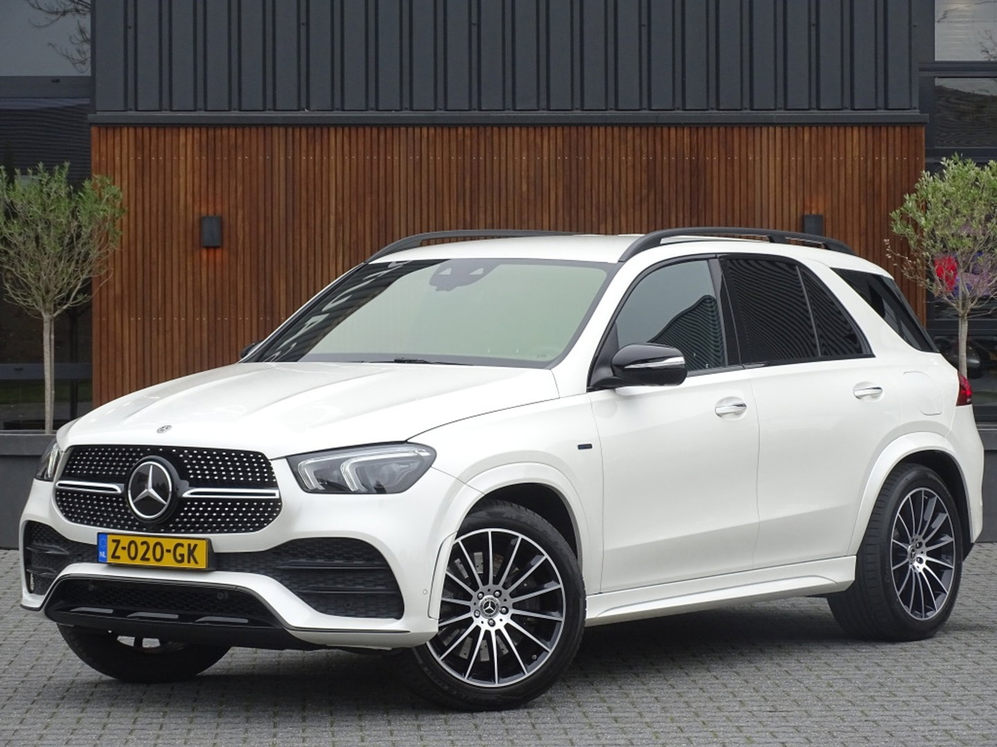 Mercedes-Benz GLE 350de 333PK 4MATIC / AMG / Massage / Burmester / 360°
