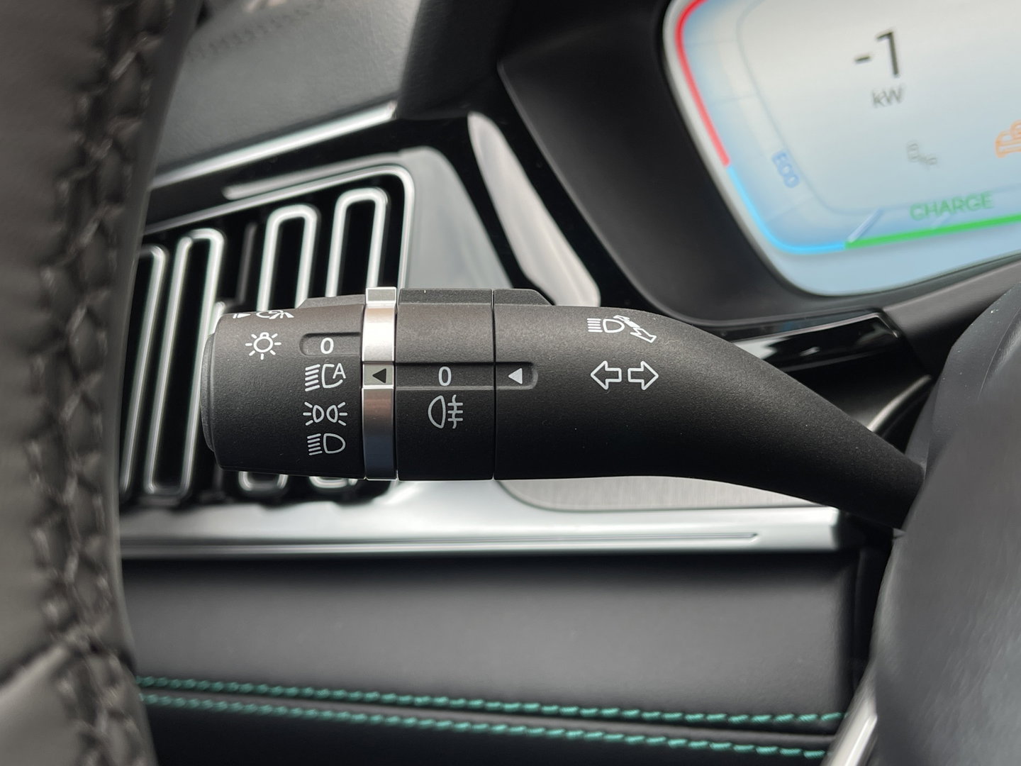 BYD SEAL U 1.5 DM-i FWD Boost | Head-up Display| Apple Carplay | Keyless Go/Entry | Stoelventilatie | 360 Camera | Panorama dak | Rijmodus Regeling |
