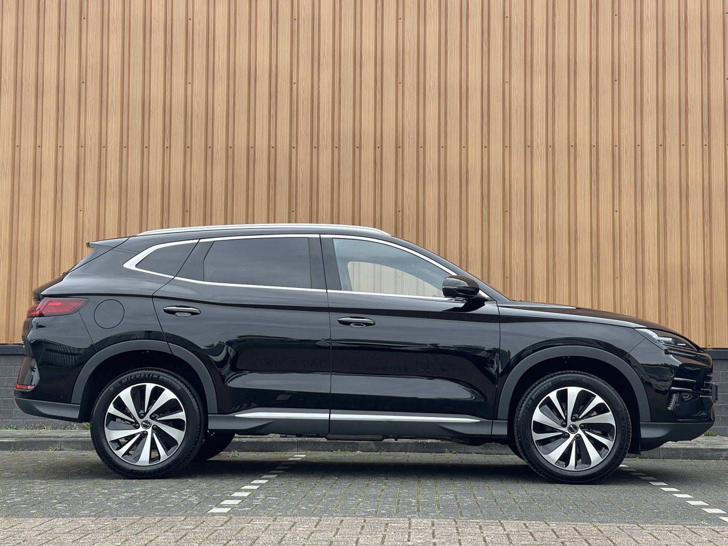 BYD SEAL U 1.5 DM-i FWD Boost | Head-up Display| Apple Carplay | Keyless Go/Entry | Stoelventilatie | 360 Camera | Panorama dak | Rijmodus Regeling |