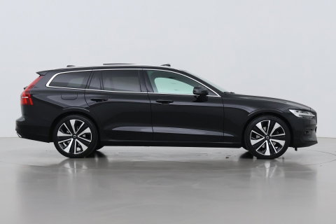 Volvo V60 2.0 T4 Momentum Pro | Harman/Kardon | Panoramadak | Trekhaak | Camera | Stoelverwarming | 19 Inch