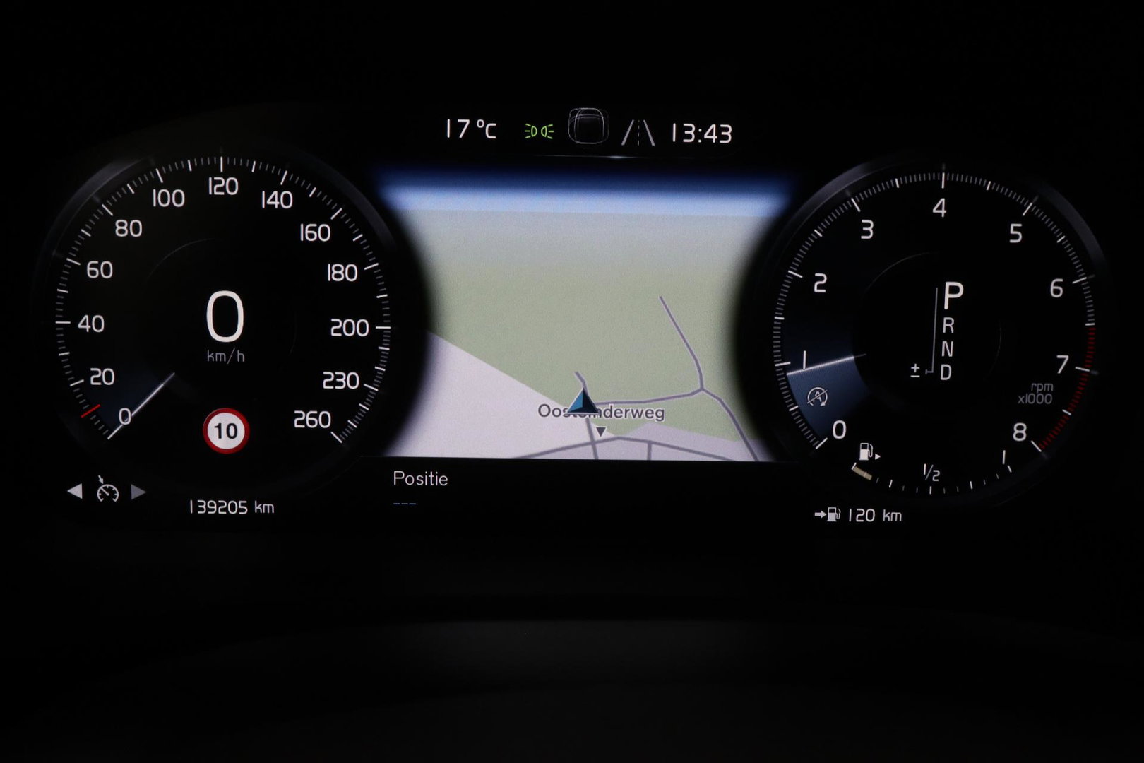 Volvo V60 2.0 T4 Momentum Pro | Harman/Kardon | Panoramadak | Trekhaak | Camera | Stoelverwarming | 19 Inch