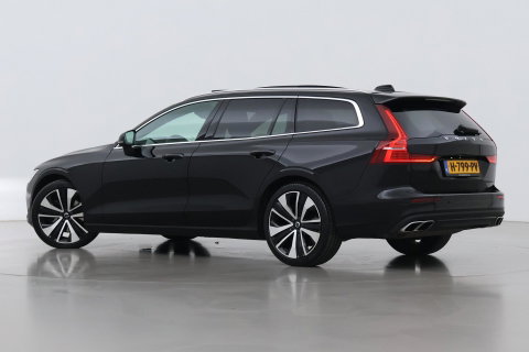 Volvo V60 2.0 T4 Momentum Pro | Harman/Kardon | Panoramadak | Trekhaak | Camera | Stoelverwarming | 19 Inch