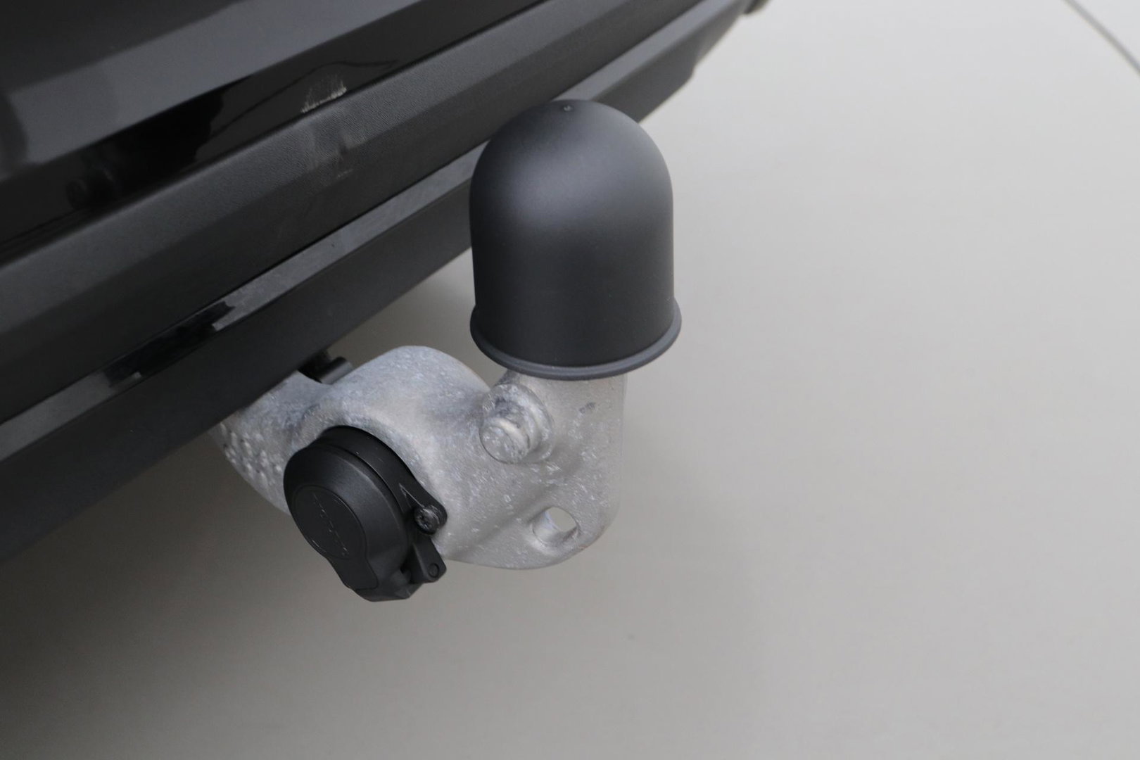 Volvo V60 2.0 T4 Momentum Pro | Harman/Kardon | Panoramadak | Trekhaak | Camera | Stoelverwarming | 19 Inch