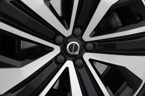 Volvo V60 2.0 T4 Momentum Pro | Harman/Kardon | Panoramadak | Trekhaak | Camera | Stoelverwarming | 19 Inch