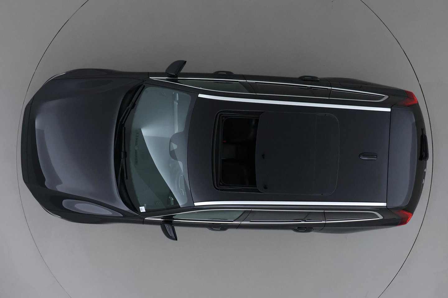 Volvo V60 2.0 T4 Momentum Pro | Harman/Kardon | Panoramadak | Trekhaak | Camera | Stoelverwarming | 19 Inch