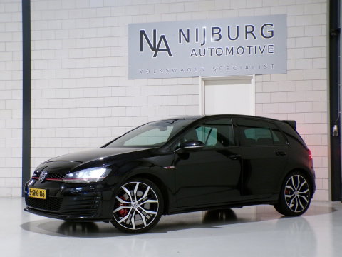 Volkswagen Golf 2.0 TSI GTI Performance "Origineel NL!" Xenon-LED 19"Velgen Parkeersensoren Navigatie Bluetooth Led-mistlampen