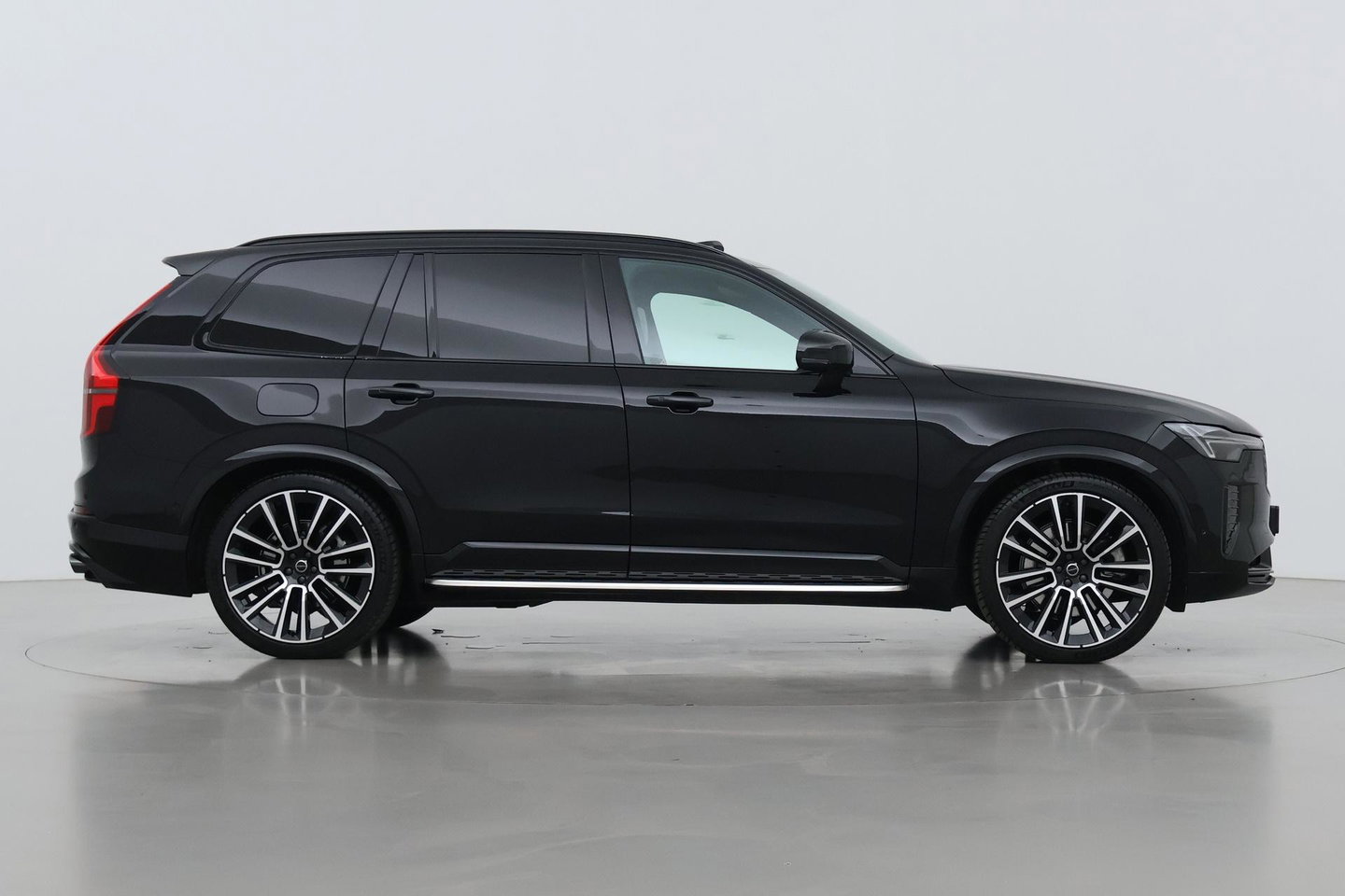 Volvo XC90 T8 Ultra Dark | HEICO | Luchtvering | Stoelventilatie | Bowers & Wilkins | Trekhaak