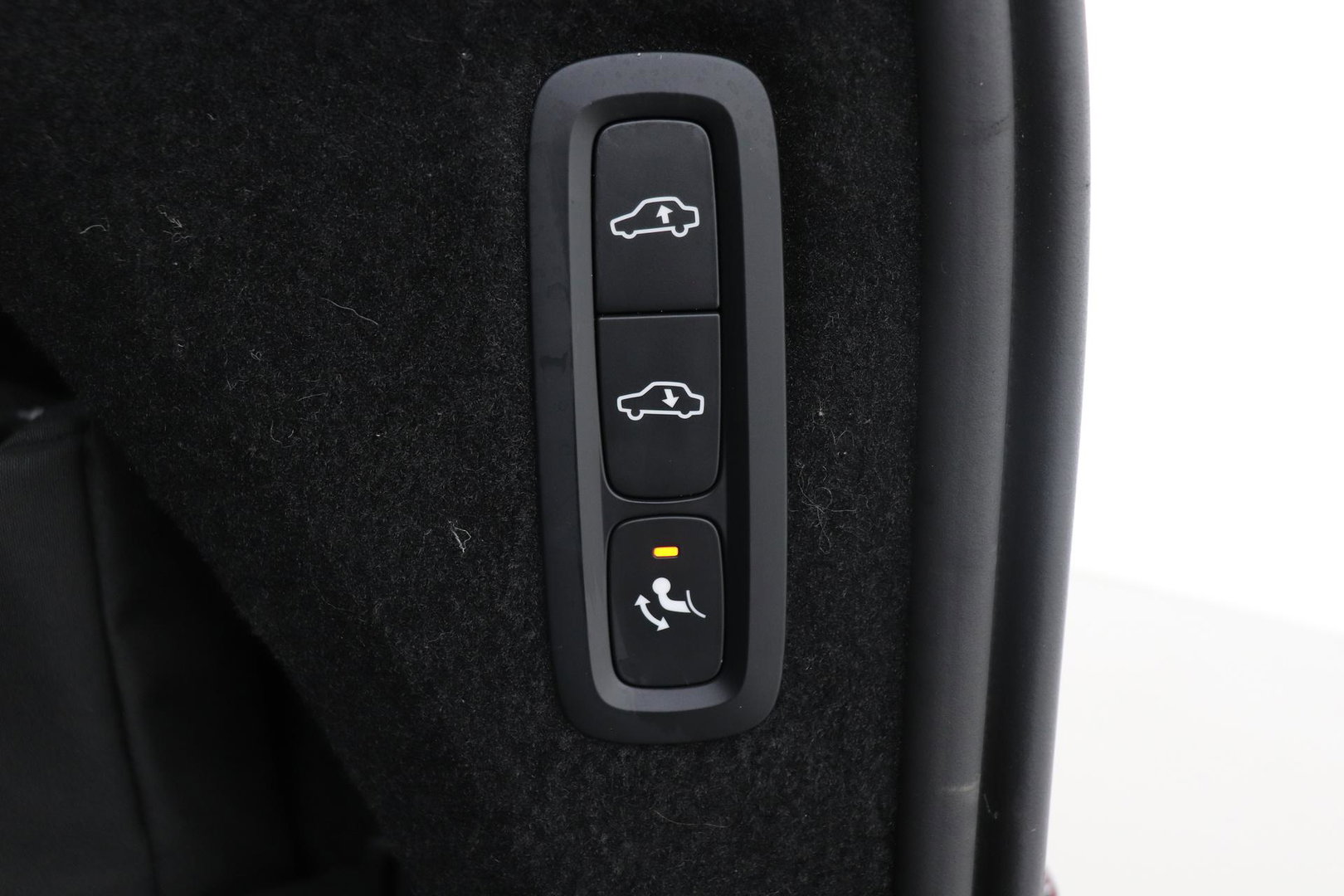 Volvo XC90 T8 Ultra Dark | HEICO | Luchtvering | Stoelventilatie | Bowers & Wilkins | Trekhaak