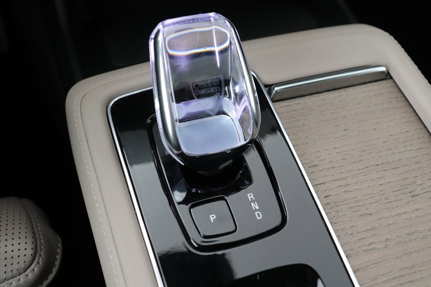 Volvo XC90 T8 Ultra Dark | HEICO | Luchtvering | Stoelventilatie | Bowers & Wilkins | Trekhaak