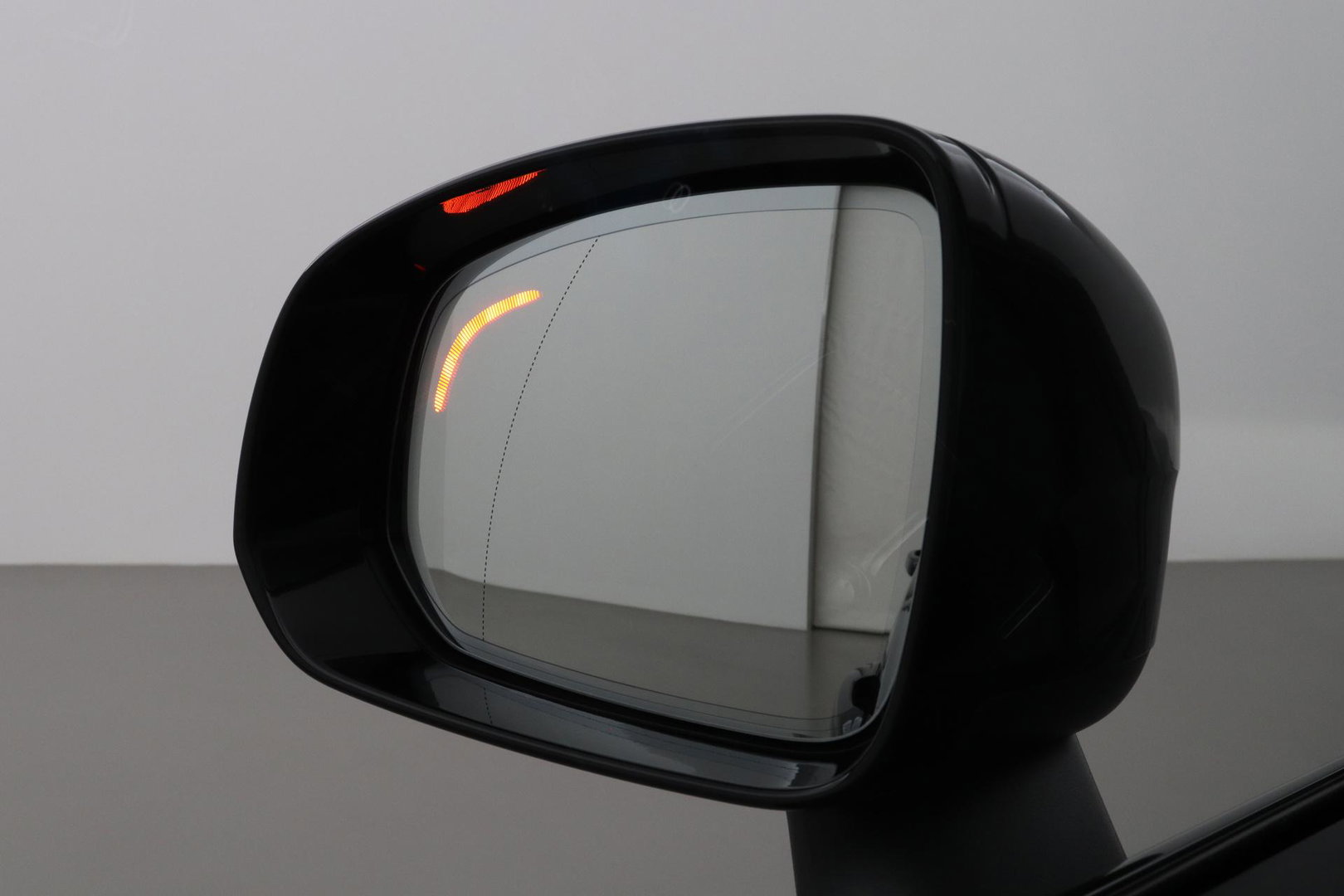 Volvo XC90 T8 Ultra Dark | HEICO | Luchtvering | Stoelventilatie | Bowers & Wilkins | Trekhaak