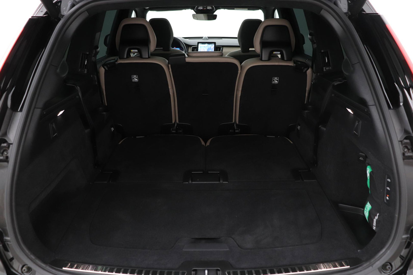 Volvo XC90 T8 Ultra Dark | HEICO | Luchtvering | Stoelventilatie | Bowers & Wilkins | Trekhaak