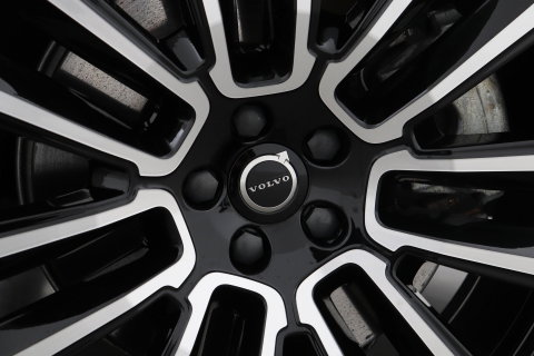 Volvo XC90 T8 Ultra Dark | HEICO | Luchtvering | Stoelventilatie | Bowers & Wilkins | Trekhaak