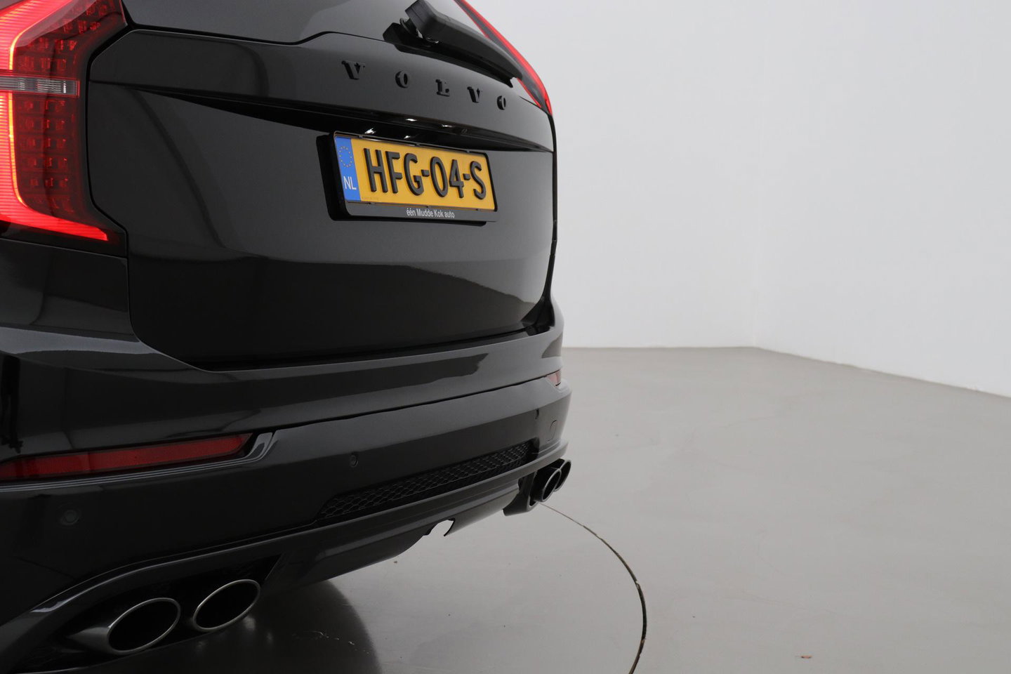 Volvo XC90 T8 Ultra Dark | HEICO | Luchtvering | Stoelventilatie | Bowers & Wilkins | Trekhaak