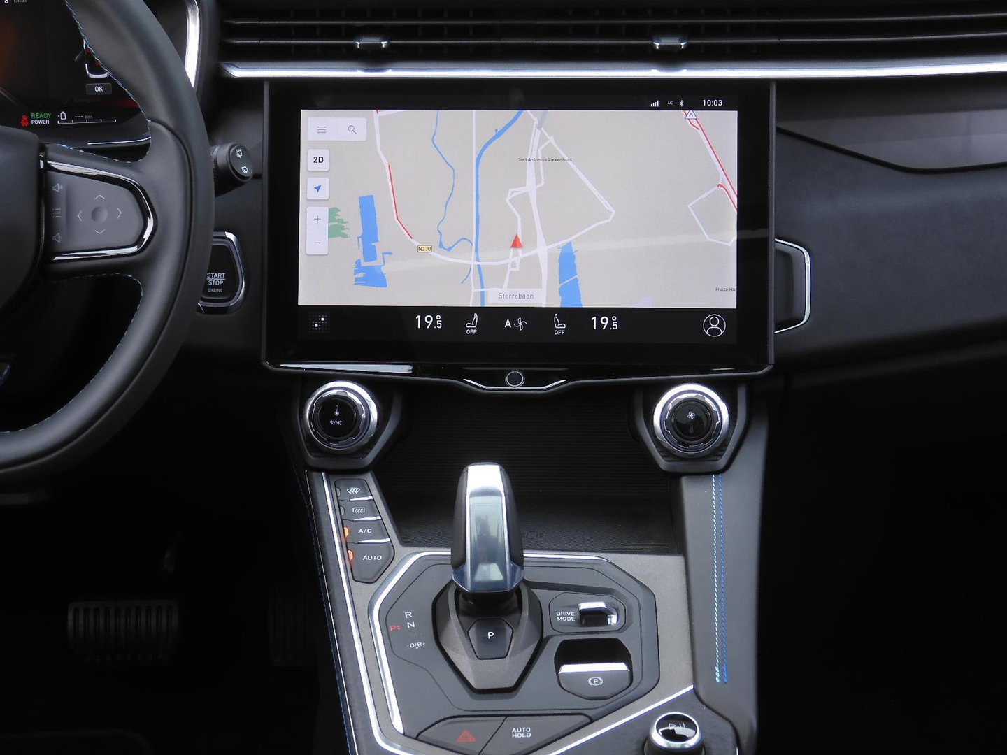 Lynk & Co 01 PHEV/ 360°CAMERA/ TREKHAAK/ PANORAMADAK/ SFEERVERLICHTING
