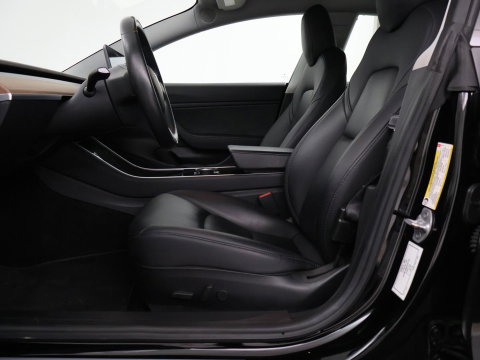 Tesla Model 3 Long Range AWD 75 kWh | SOH 90,7% | Panoramadak | Leder | Memory | Stoelverwarming | Camera | Park assist | Climate control