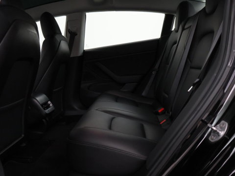 Tesla Model 3 Long Range AWD 75 kWh | SOH 90,7% | Panoramadak | Leder | Memory | Stoelverwarming | Camera | Park assist | Climate control