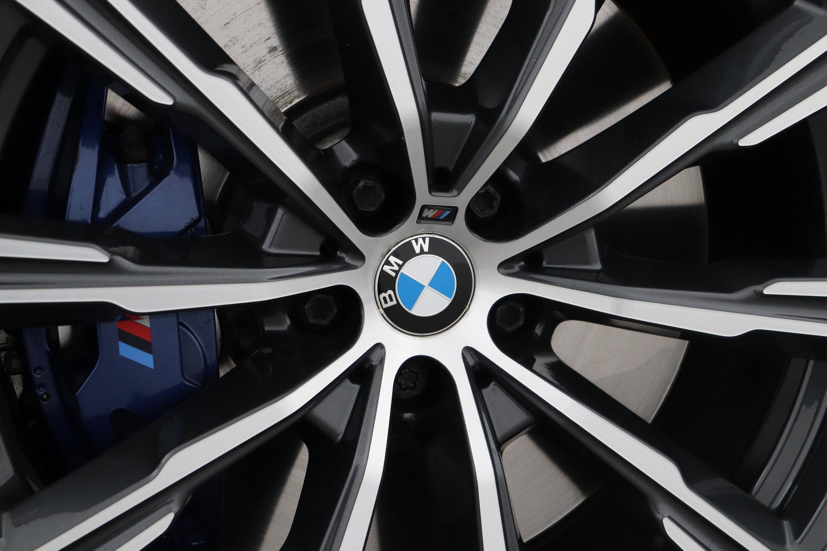 BMW X5 xDrive40i High Executive | 7-persoons | Luchtvering | Trekhaak | Panoramadak