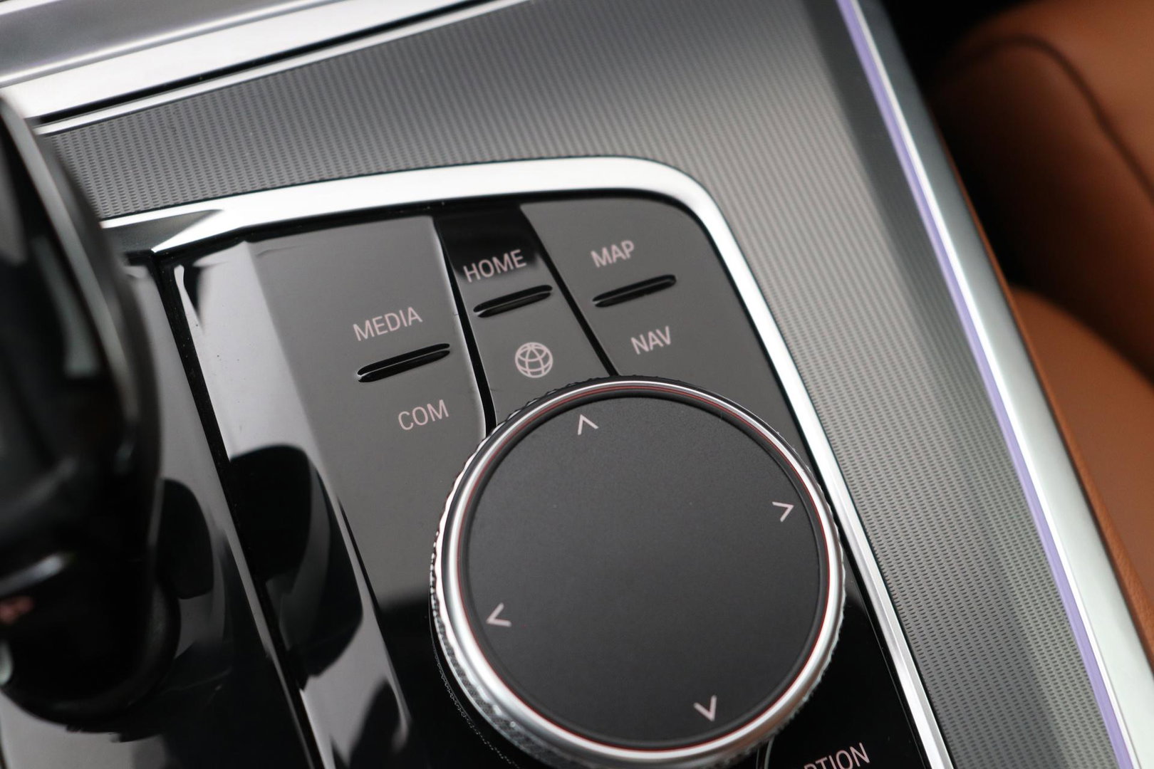 BMW X5 xDrive40i High Executive | 7-persoons | Luchtvering | Trekhaak | Panoramadak