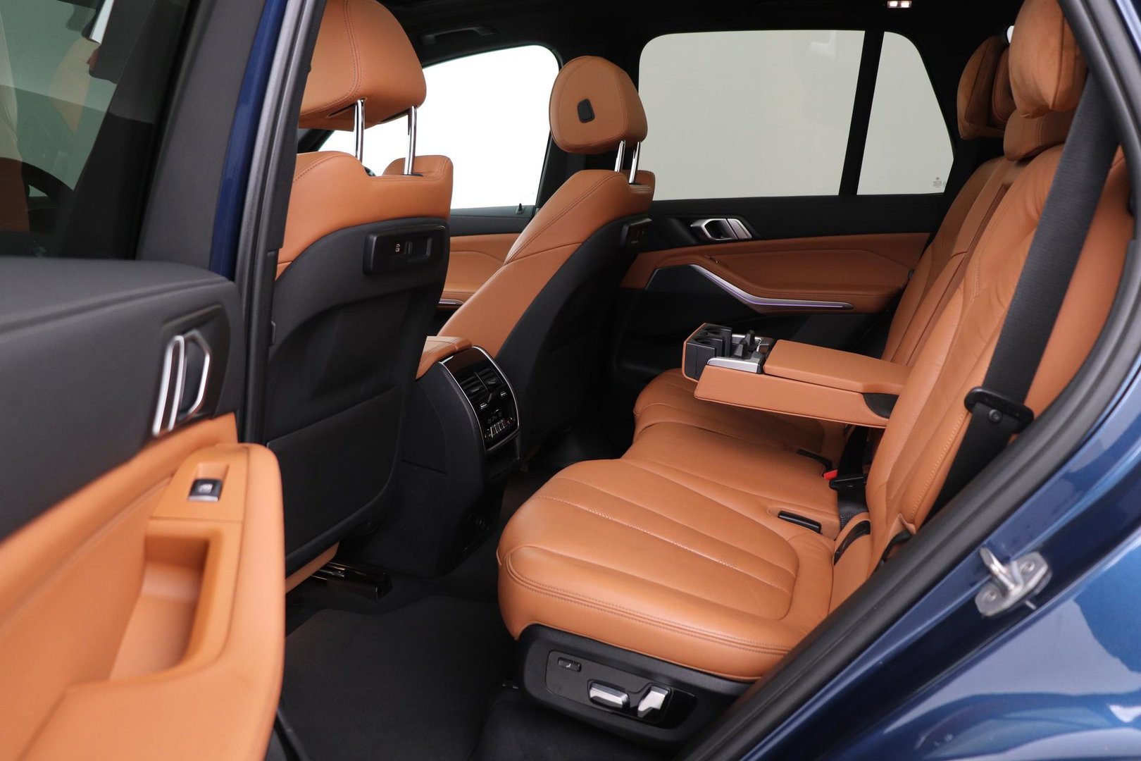 BMW X5 xDrive40i High Executive | 7-persoons | Luchtvering | Trekhaak | Panoramadak