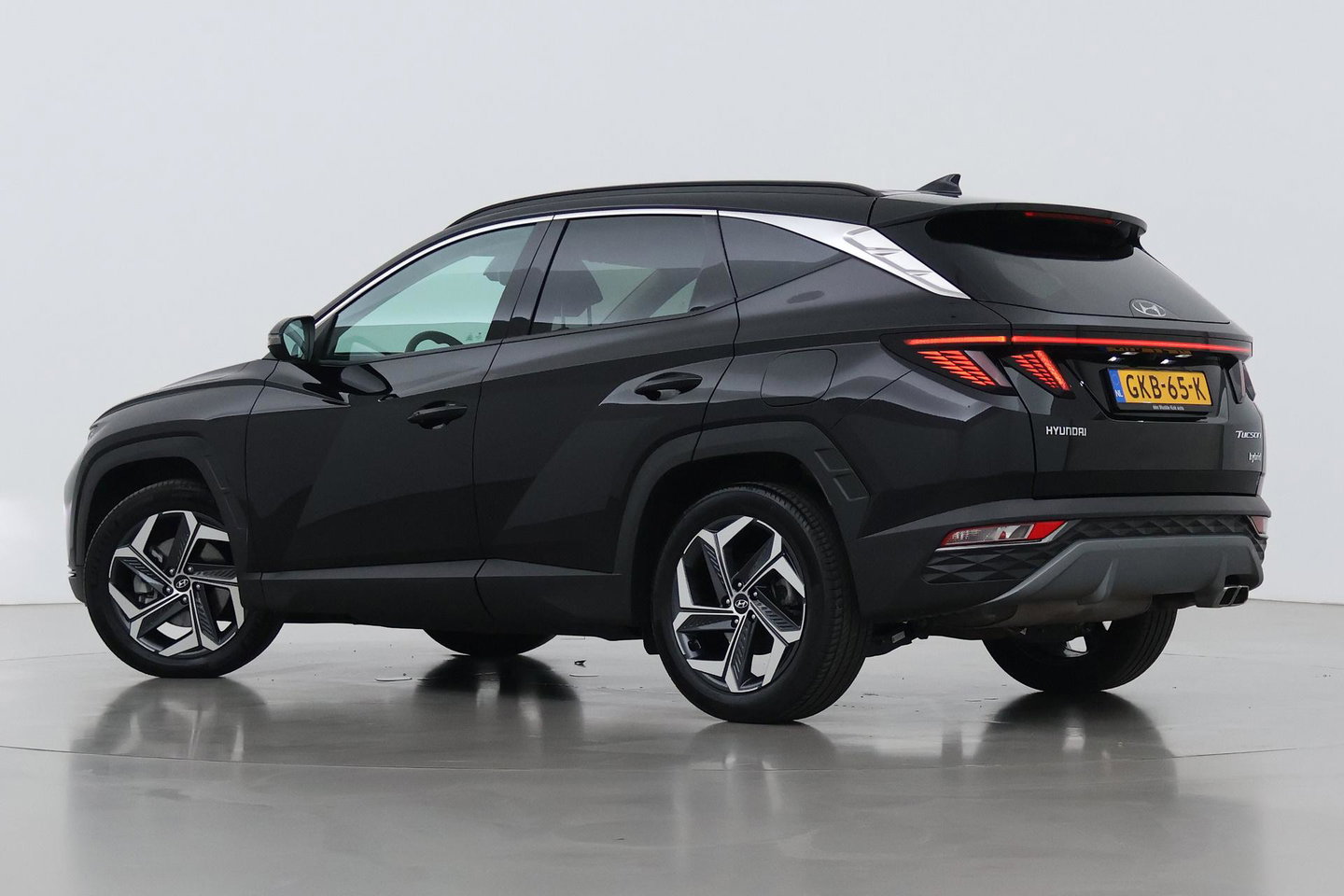 Hyundai TUCSON Hybrid 1.6 T-GDI HEV Comfort | Krell Audio | Leder | Stoelverwarming + Ventilatie | 19 inch