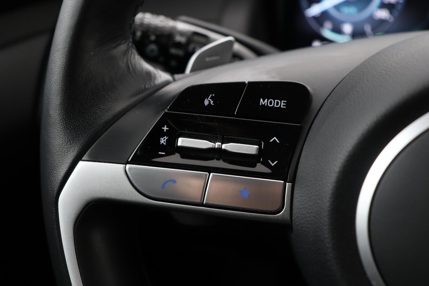 Hyundai TUCSON Hybrid 1.6 T-GDI HEV Comfort | Krell Audio | Leder | Stoelverwarming + Ventilatie | 19 inch