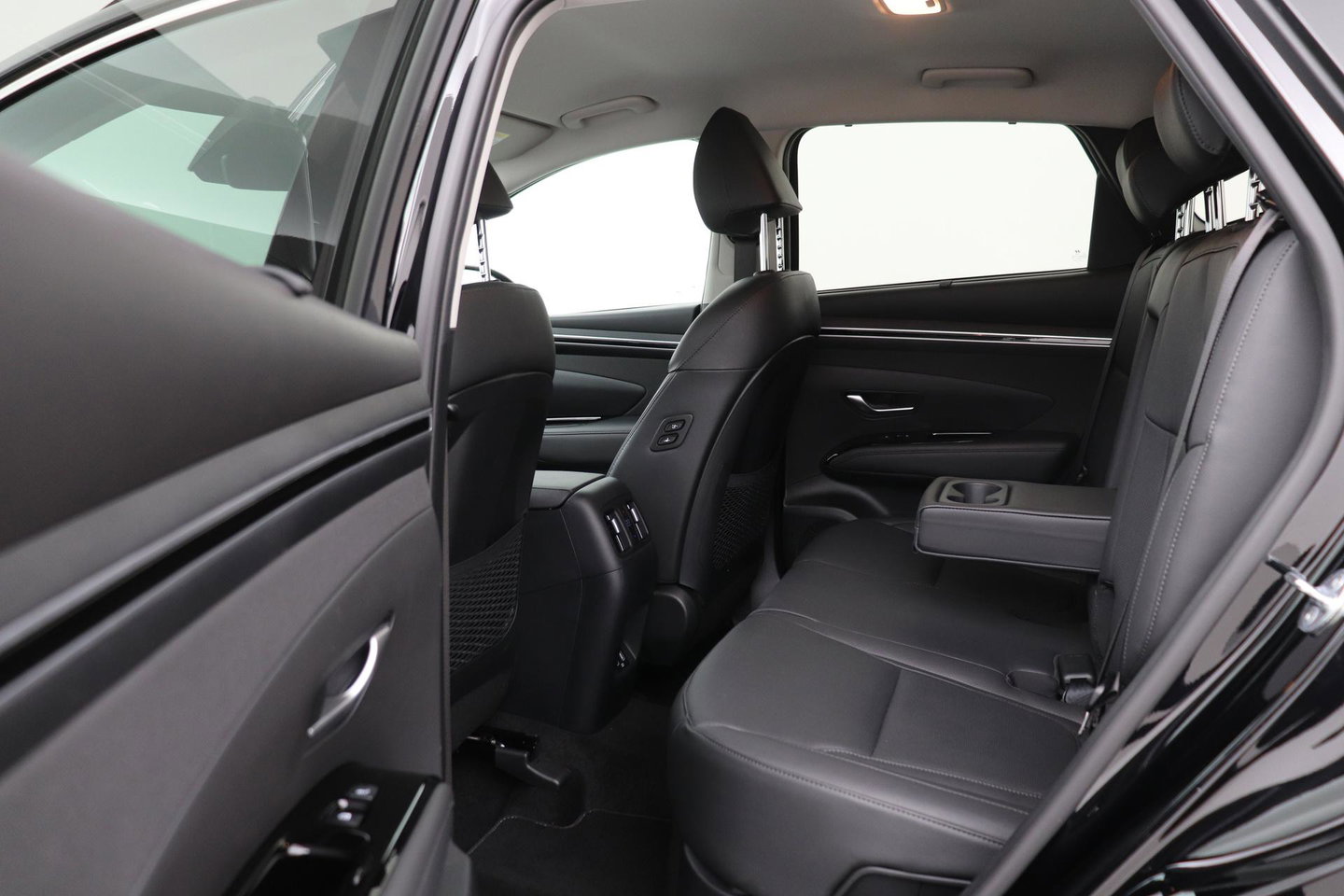 Hyundai TUCSON Hybrid 1.6 T-GDI HEV Comfort | Krell Audio | Leder | Stoelverwarming + Ventilatie | 19 inch