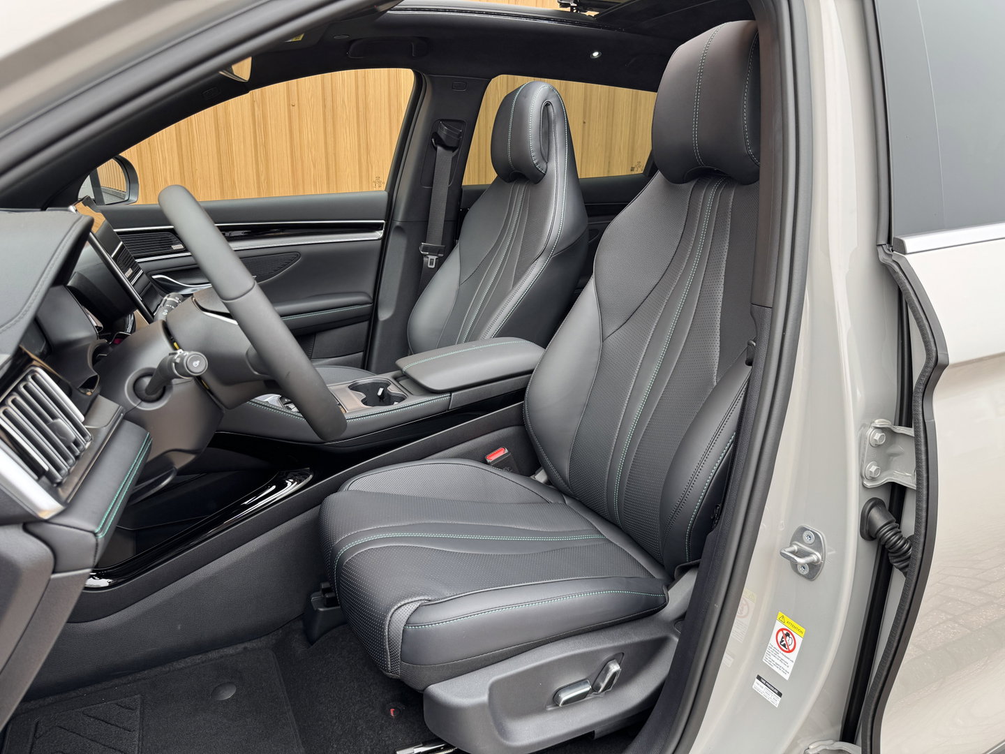BYD SEAL U 1.5 DM-i FWD Boost | Boundless Cloud | Head-up Display| Apple Carplay | Keyless Go/Entry | Stoelventilatie | 360 Camera | Panorama dak | Rijmodus Regeling |