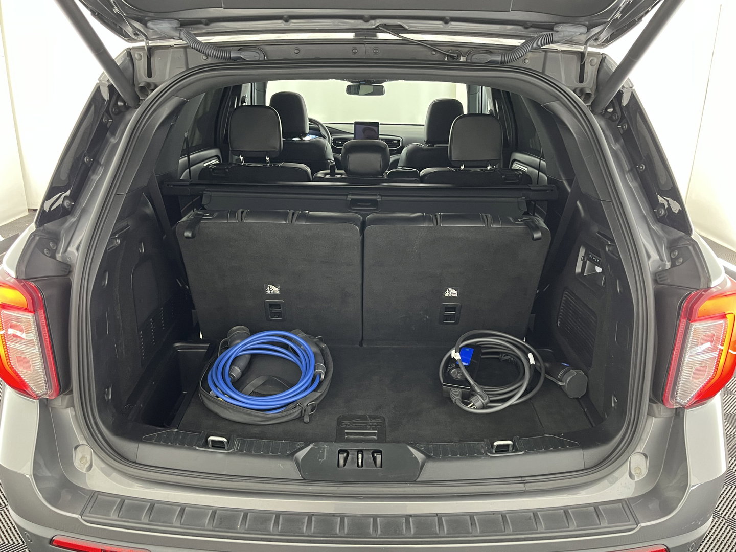 Ford Explorer 3.0 V6 EcoBoost PHEV ST-Line AWD [7-Pers.] (Plug-in) (INCL-BTW) Aut. *PANO | LEATHER | FULL-LED | MEMORY-PACK | BANG&OLUFSEN | TOPVIEW | ADAPTIVE-CRUISE | BLINDSPOT | KEYLESS | HEATED-VENTILATED-COMFORTSEATS | TOWBAR | 20''ALU*