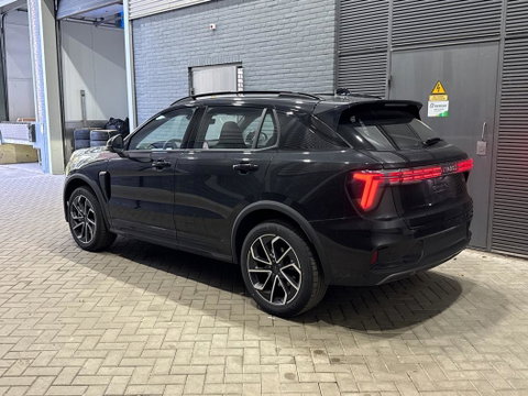 Lynk & Co 01 Lynk&co 1.5 Core | ACC | Camera | Carplay | 19 inch | LED | Draadloos opladen