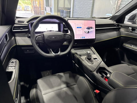 Lynk & Co 01 Lynk&co 1.5 Core | ACC | Camera | Carplay | 19 inch | LED | Draadloos opladen