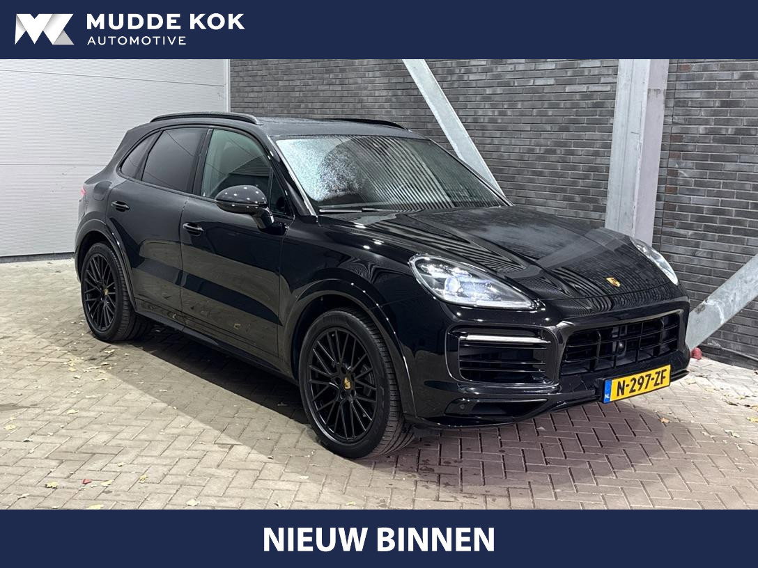 Porsche Cayenne 3.0 E-Hybrid | Sport Chrono | Luchtvering | Panoramadak | Head-Up | Stoelventilatie V+A | 21 Inch | ACC
