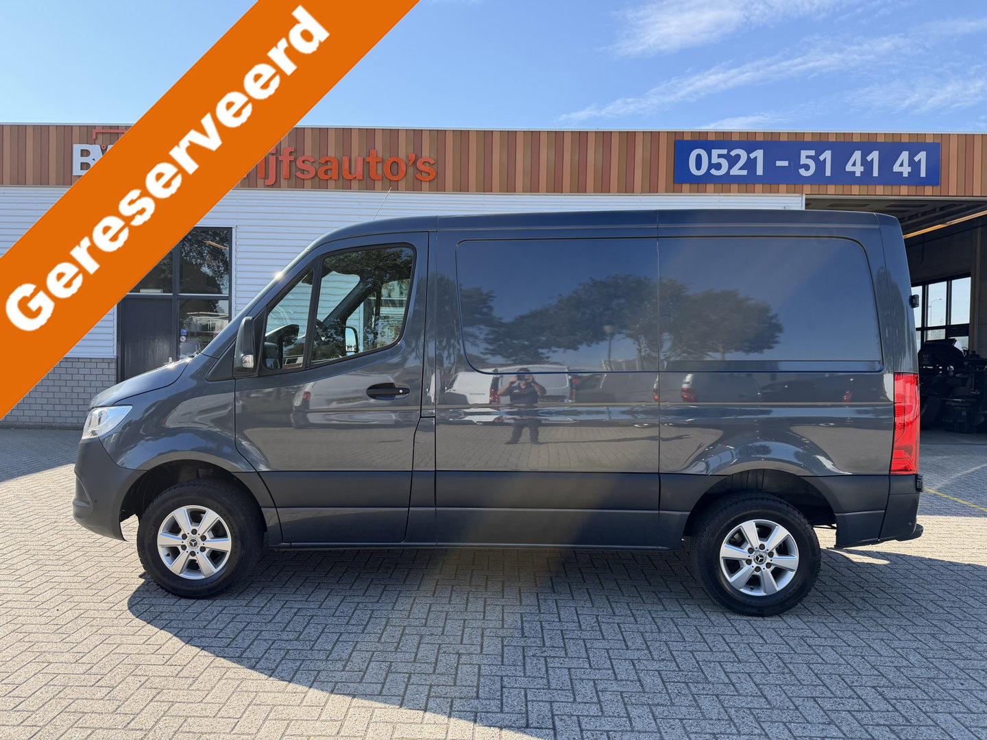 Mercedes-Benz Sprinter 314 2.2 CDI L1H1 Functional RWD / vaste prijs rijklaar € 19.950 ex btw / euro 6 / bpm vrij / lease vanaf € 336 / camera / climate control / trekhaak / grijs metallic !