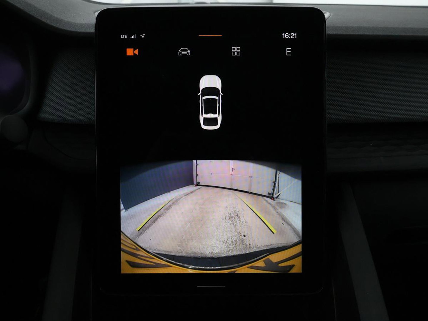 Polestar 2 Long Range Single Motor 78 kWh | SOH 93,2% | Camera | LED | Apple Carplay | Stoelverwarming | DAB |