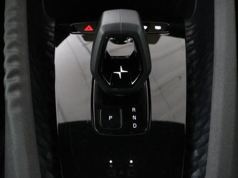 Polestar 2 Long Range Single Motor 78 kWh | SOH 93,2% | Camera | LED | Apple Carplay | Stoelverwarming | DAB |