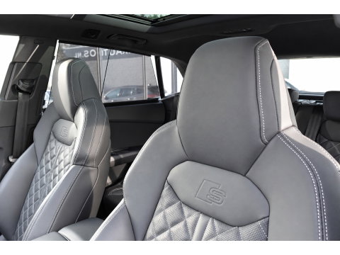 Audi Q8 60 TFSI e quattro Competition 3X S-LINE PANO VOL!!