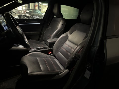 Renault Arkana 1.6 E-Tech Hybrid 145 R.S. Line Pano|Carbon|Camera|Volleder