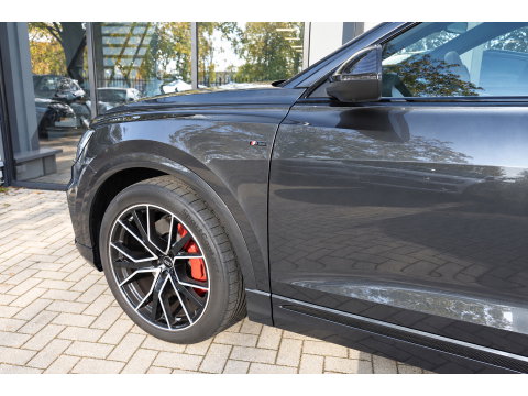 Audi Q8 60 TFSI e quattro Competition 3X S-LINE PANO VOL!!