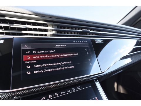 Audi Q8 60 TFSI e quattro Competition 3X S-LINE PANO VOL!!