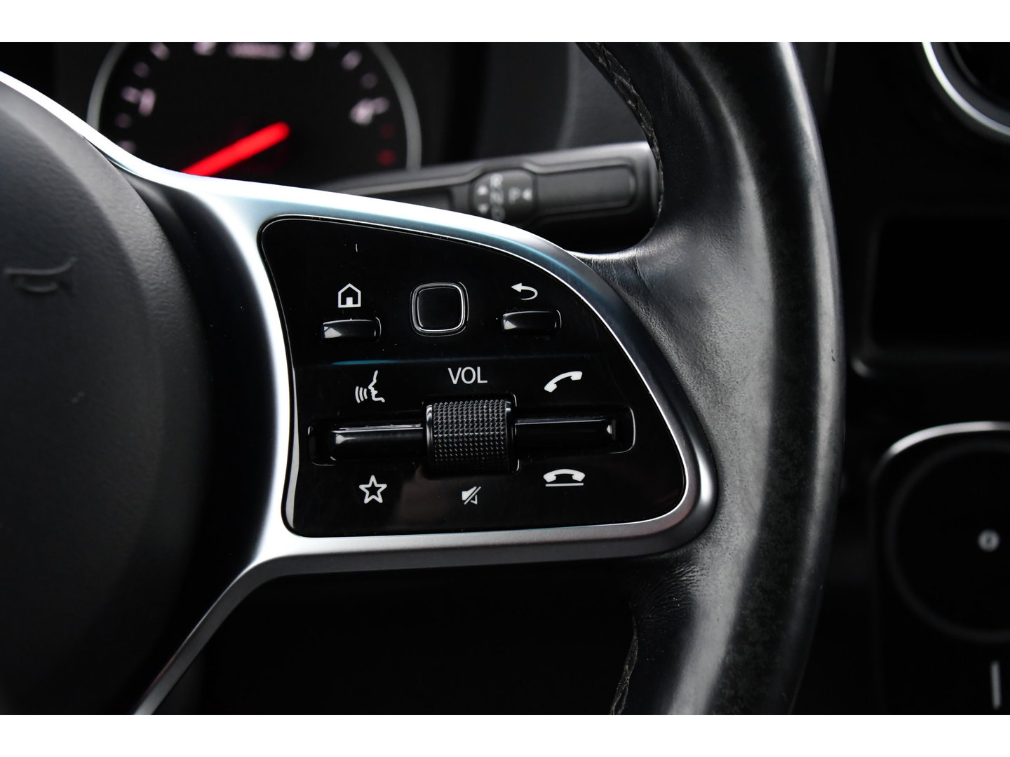 Mercedes-Benz Sprinter 314 2.2 CDI L2H1 Black Edition Cruise, Camera, Carplay, LED, 10,5'' Mbux, Stoelverwarming, Automaat,  Leder, Trekhaak, Uniek!