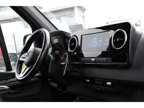 Mercedes-Benz Sprinter 314 2.2 CDI L2H1 Black Edition Cruise, Camera, Carplay, LED, 10,5'' Mbux, Stoelverwarming, Automaat,  Leder, Trekhaak, Uniek!