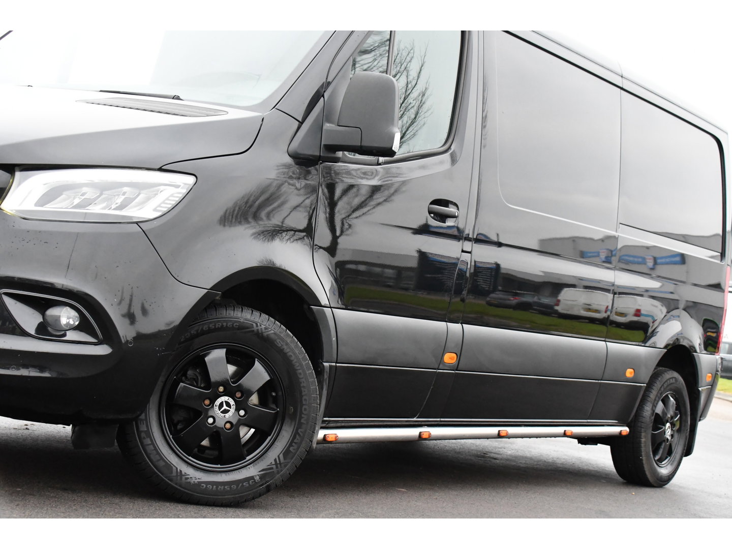 Mercedes-Benz Sprinter 314 2.2 CDI L2H1 Black Edition Cruise, Camera, Carplay, LED, 10,5'' Mbux, Stoelverwarming, Automaat,  Leder, Trekhaak, Uniek!