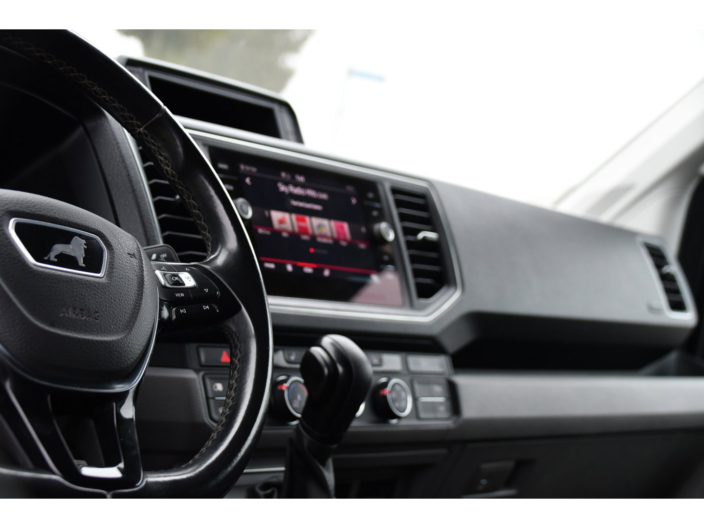 MAN TGE 3.160 35 2.0 L3H3 RDW PB Edition Full Options! Cruise, Camera, Carplay, 3500kg Trekhaak, LED, Stoelverwarming, Massage Stoel, Automaat, 164pk, Uniek!