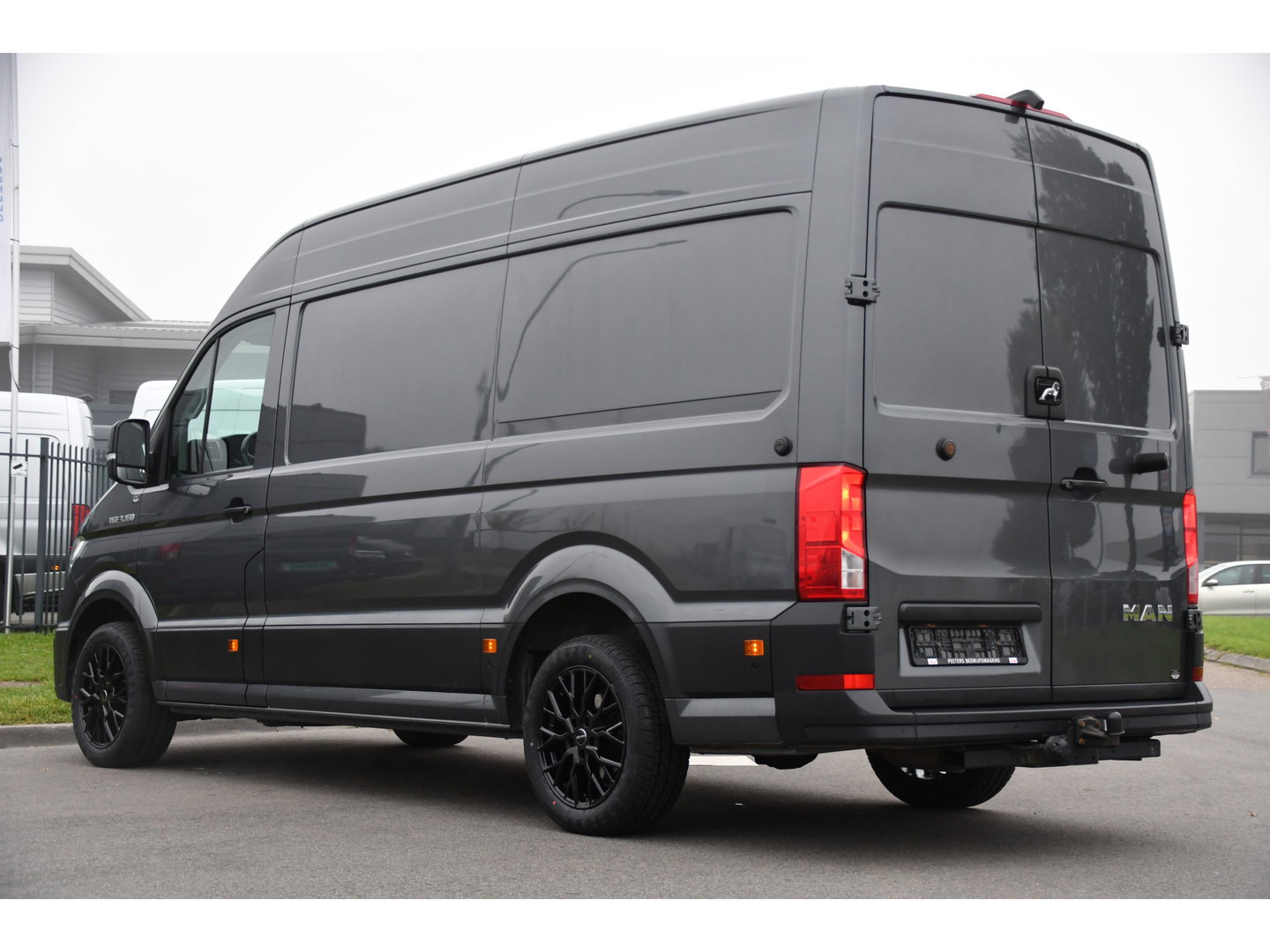 MAN TGE 3.160 35 2.0 L3H3 RDW PB Edition Full Options! Cruise, Camera, Carplay, 3500kg Trekhaak, LED, Stoelverwarming, Massage Stoel, Automaat, 164pk, Uniek!