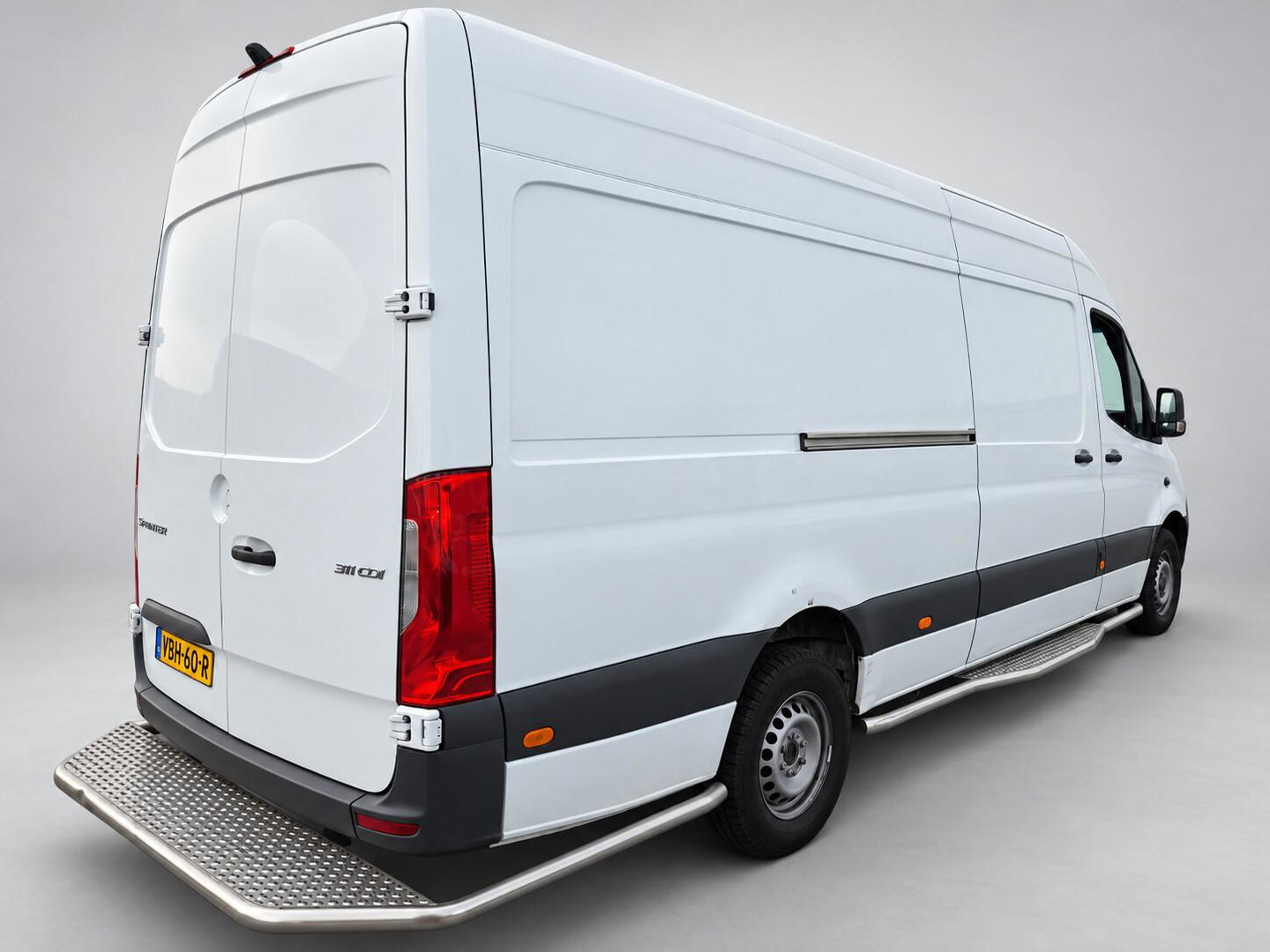 Mercedes-Benz Sprinter L3H2 EURO 6 AUTOMAAT POST NL SCHAPPEN