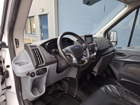 Ford Transit 330 2.0 TDCI L2H2 Trend AIRCO / CRUISE CONTROLE / L2H2 / KASTEN INRICHTING / EURO 6