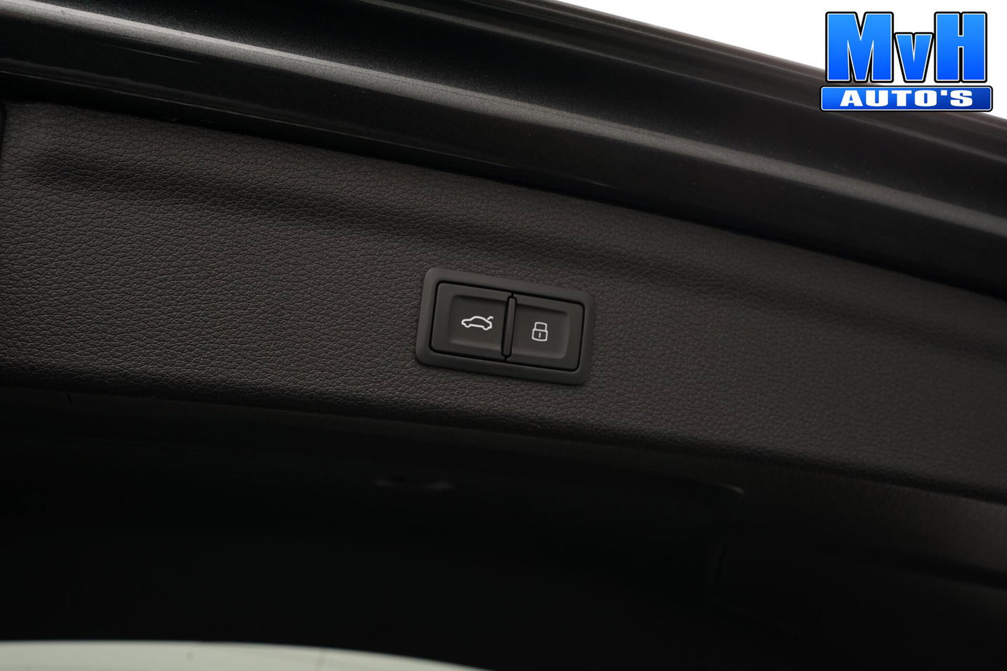 Audi Q3 45 TFSI PHEV S-Edit|S-Line|STOEL/STUUR.VERW|TREKH|SOH86%