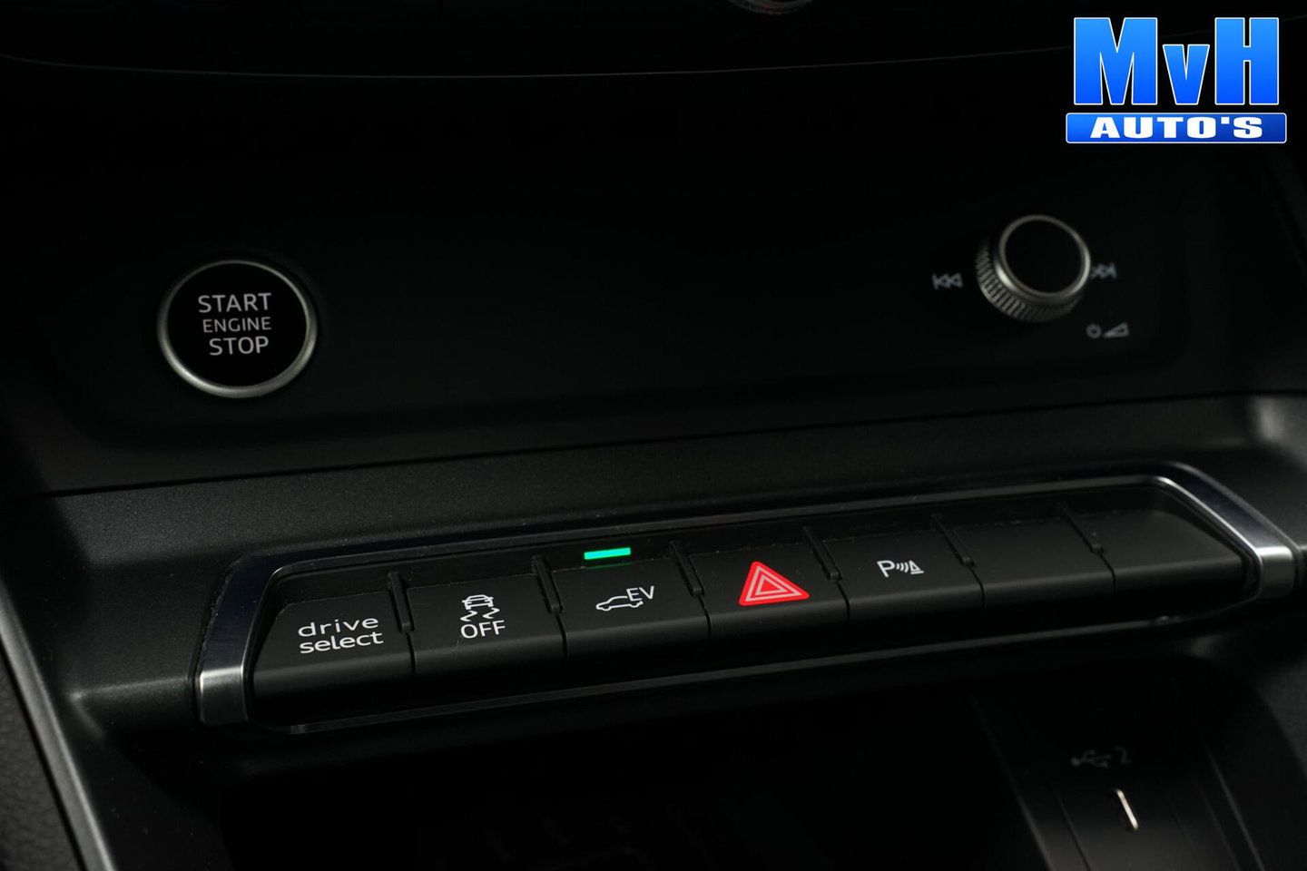 Audi Q3 45 TFSI PHEV S-Edit|S-Line|STOEL/STUUR.VERW|TREKH|SOH86%